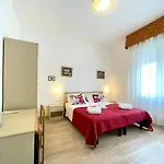 Hotel Trovatore