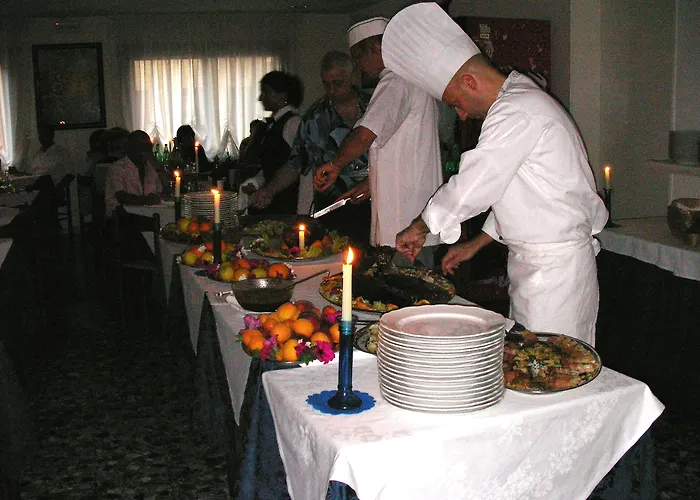 Hotel Trovatore