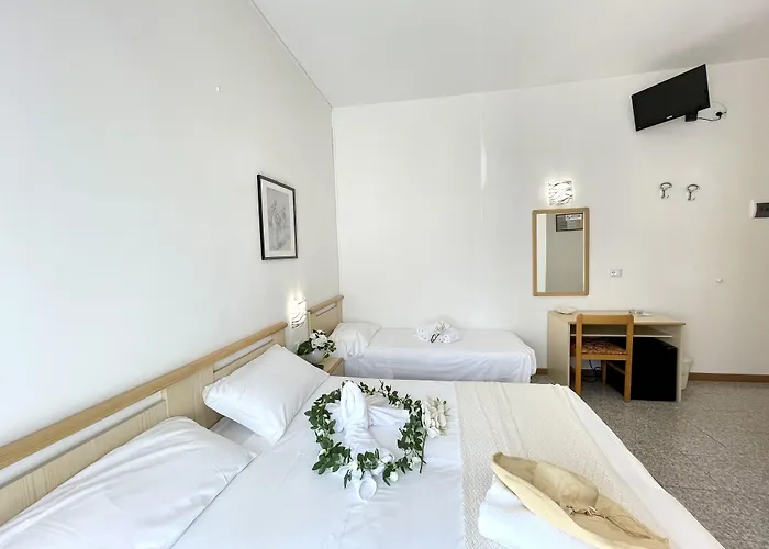 Hotel Trovatore